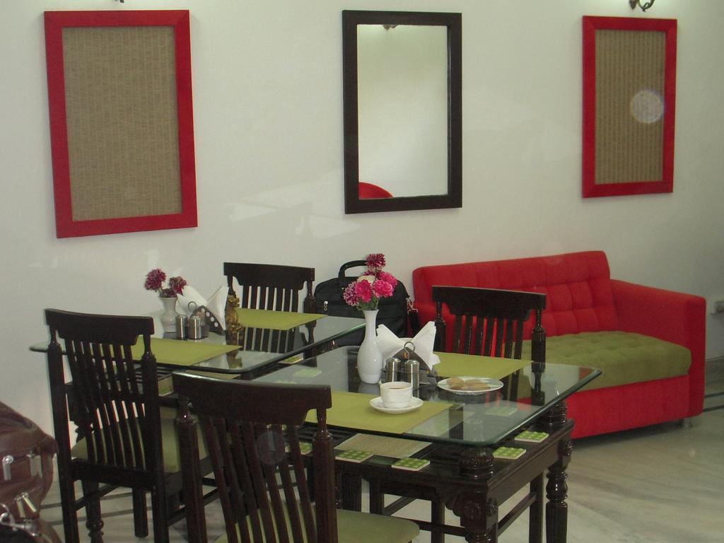 Rams Inn New Delhi Exterior photo