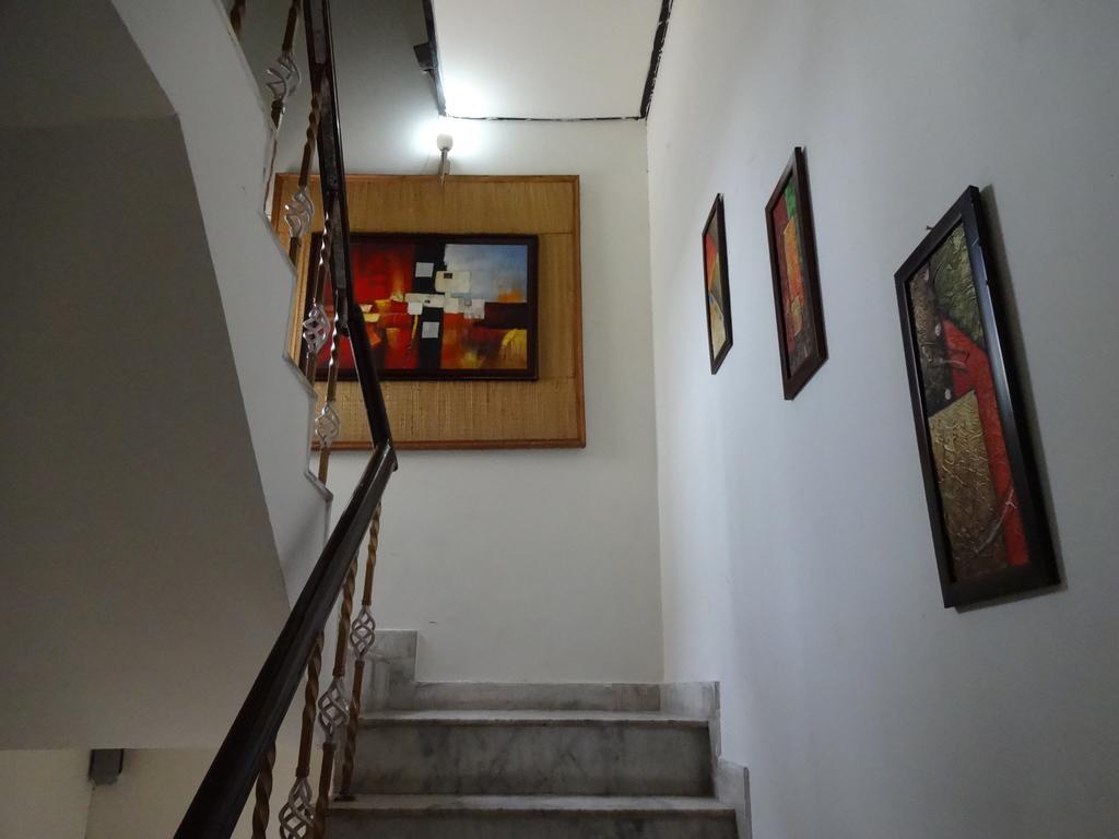 Rams Inn New Delhi Exterior photo